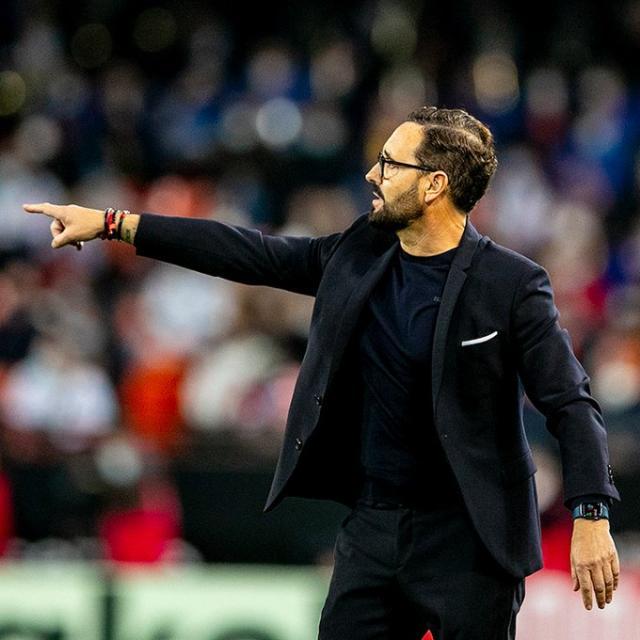 yl23455永利官方网站-场外闹心场内争气 瓦伦西亚逆势挺进国王杯决赛