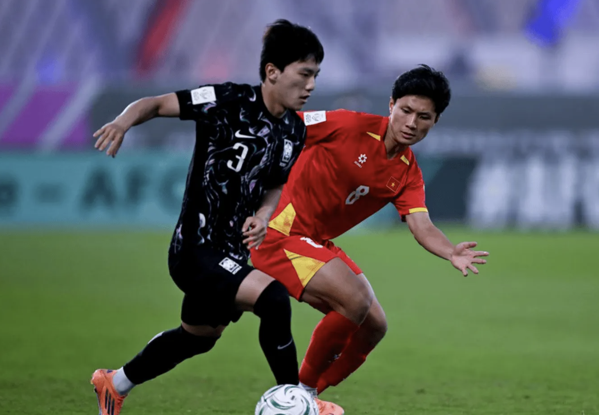 yl23455永利-8-9落败！韩国人气炸：巨大耻辱！23年首负越南，且对手是10个人