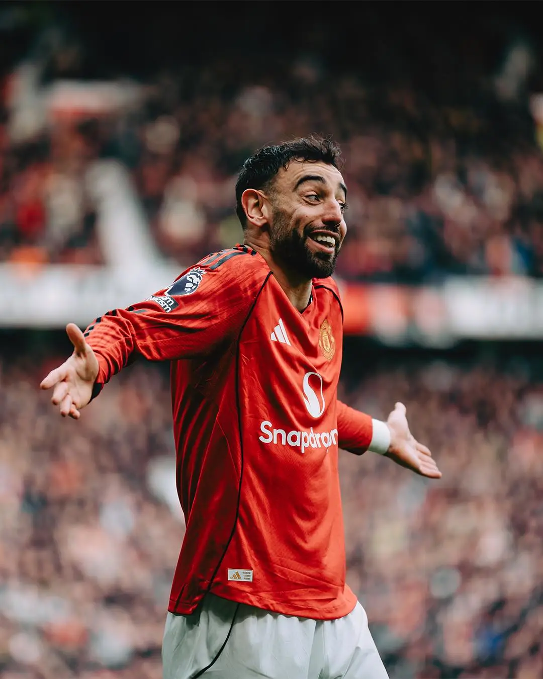 yl23455永利官方网站-两度送出助攻，B费赛后社媒：笑容说明了一切